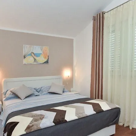 Beretin Apartment *
